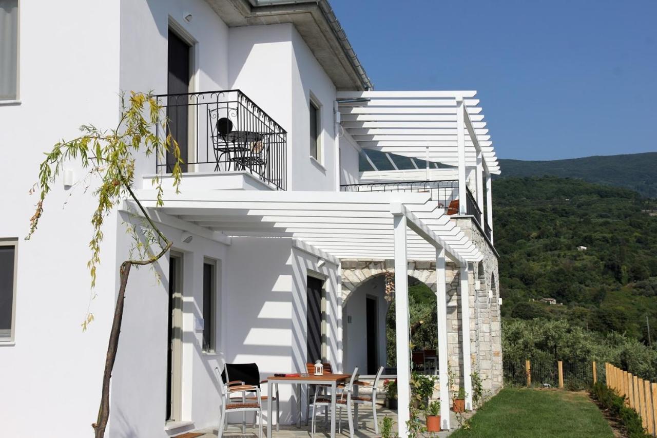 Moses Villa Khorevtón Buitenkant foto